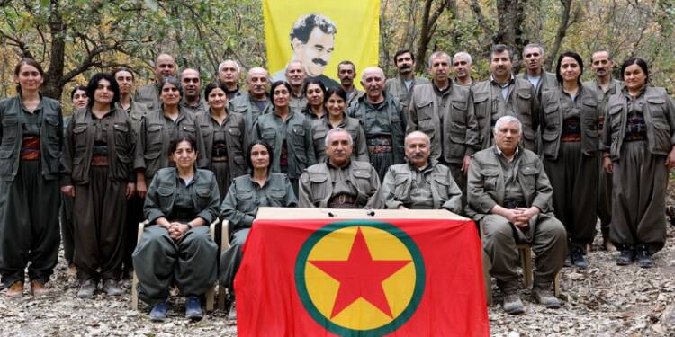 KOMPLOYA KARŞI 25’İNCİ YIL MÜCADELESİNİ TARİHİ ZAFER DİRENİŞİ YAPALIM