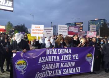25 KASIM KADINA YÖNELİK ŞİDDETE KARŞI MÜCADELE GÜNÜ İNSANLIĞI ÖZGÜRLEŞMEYE GÖTÜREN YENİ BİR MÜCADELE DÖNEMİNİN BAŞLANGICIDIR