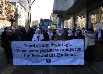 ZİNDANLARDA ÖZEL SAVAŞ UYGULAMALARI VE BUNLARA KARŞI DEVRİMCİ DURUŞ