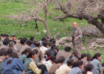 TOPLUM ÇALIŞMASI, AŞINMIŞ AHLAK VE POLİTİKAYI DOĞRU, ANLAŞILIR VE İŞLER HALE GETİRME ÇALIŞMASIDIR