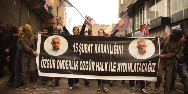 BOŞA ÇIKARILMIŞ ULUSLARARASI KOMPLOYU KESİN YENİLGİYE UĞRATMAK GEREKİR