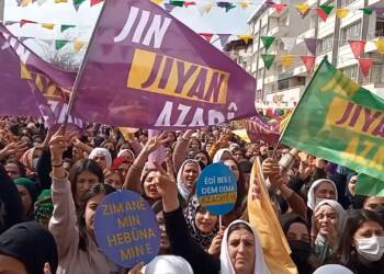 ÇÖZÜM KADINLARDADIR BİLİNCİ ALANLARDAN HAYKIRILIYOR