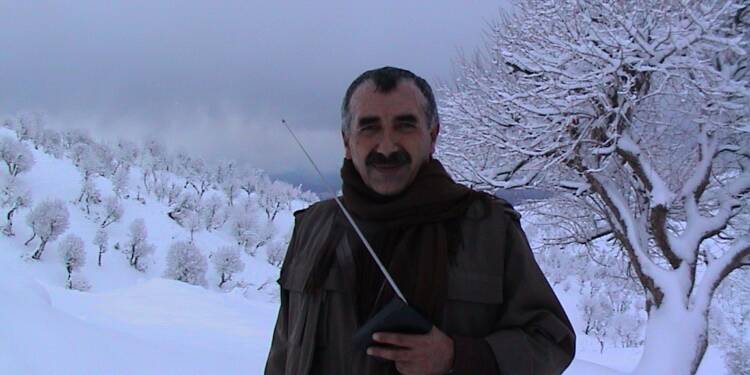 FEDAİ BİR RUH, BÜYÜK BİR FEDAKARLIKLA TARİHİ BİR SAVAŞ YÜRÜTÜYORUZ