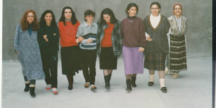 KADININ ZİNDAN DİRENİŞ TARİHİ