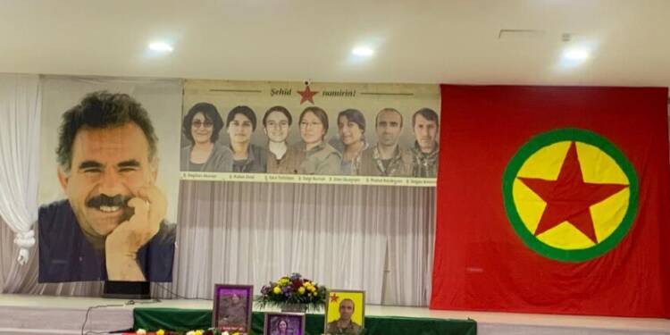 RÊBER APO İNSANLIĞIN KURTULUŞUDUR ÖZGÜRLÜĞÜ KADINLARIN ÖZGÜRLÜĞÜDÜR