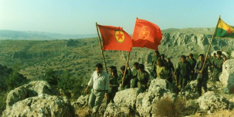 NEWROZ ÖZGÜR YAŞAM VE DIRENIŞ GÜNÜDÜR