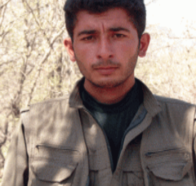 KENDİNİ DAVAYA SONSUZ ADAMIŞ BİR MİLİTAN