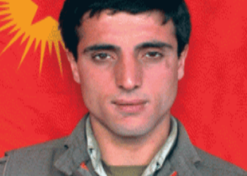 KÖKLERİNİN İZİNDE YÜRÜYEN KOMUTAN