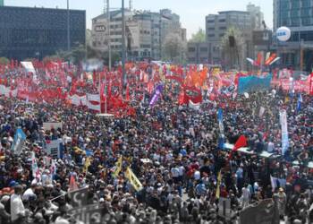 ORTA SINIFIN GERİYE ÇEKEN TUTUMLARI VE BUNLARI GİDERME YÖNTEMLERİ