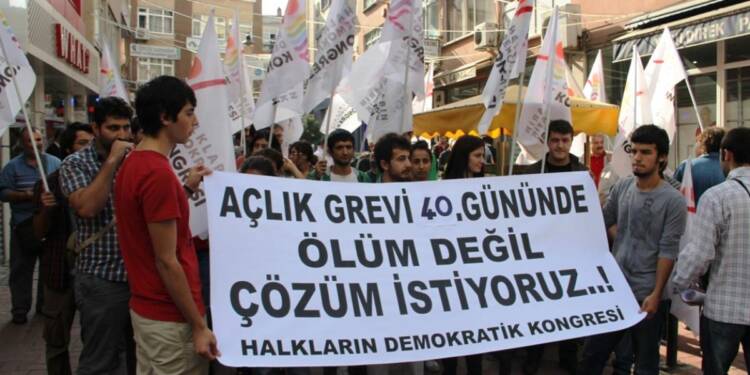 ONURLU VE ÖZGÜR BİR YAŞAM İÇİN DİRENİŞİ YÜKSELTELİM