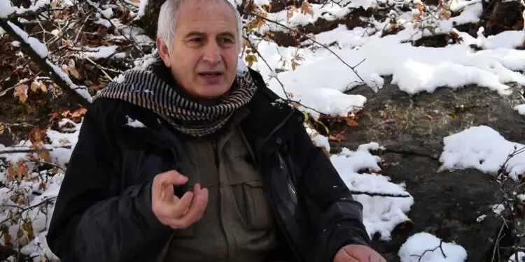 KAPİTALİZME KARŞI TOPLUMSALLIĞI SAVUNMAK